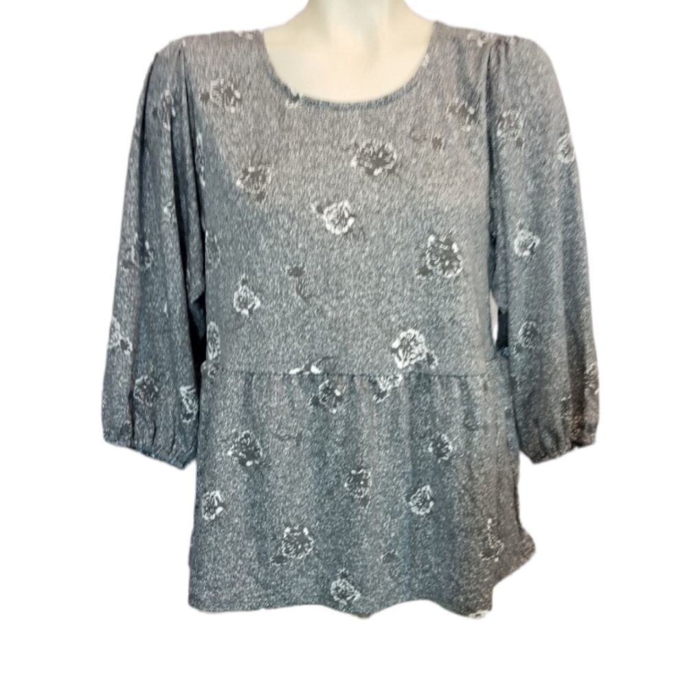 Bobeau Grey Floral Tunic size Medium‎